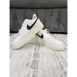 Nike Womens Air Force 1 07 White Obsidian Pale Ivory 8.5w NEW no box